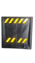 Barricades and Traffic cones - Image 4